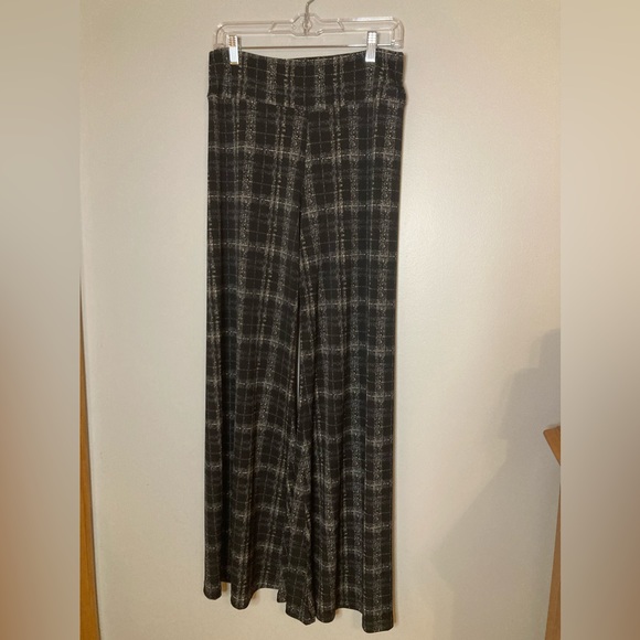 Veronica M Pants - Veronica M wide leg flowy pant